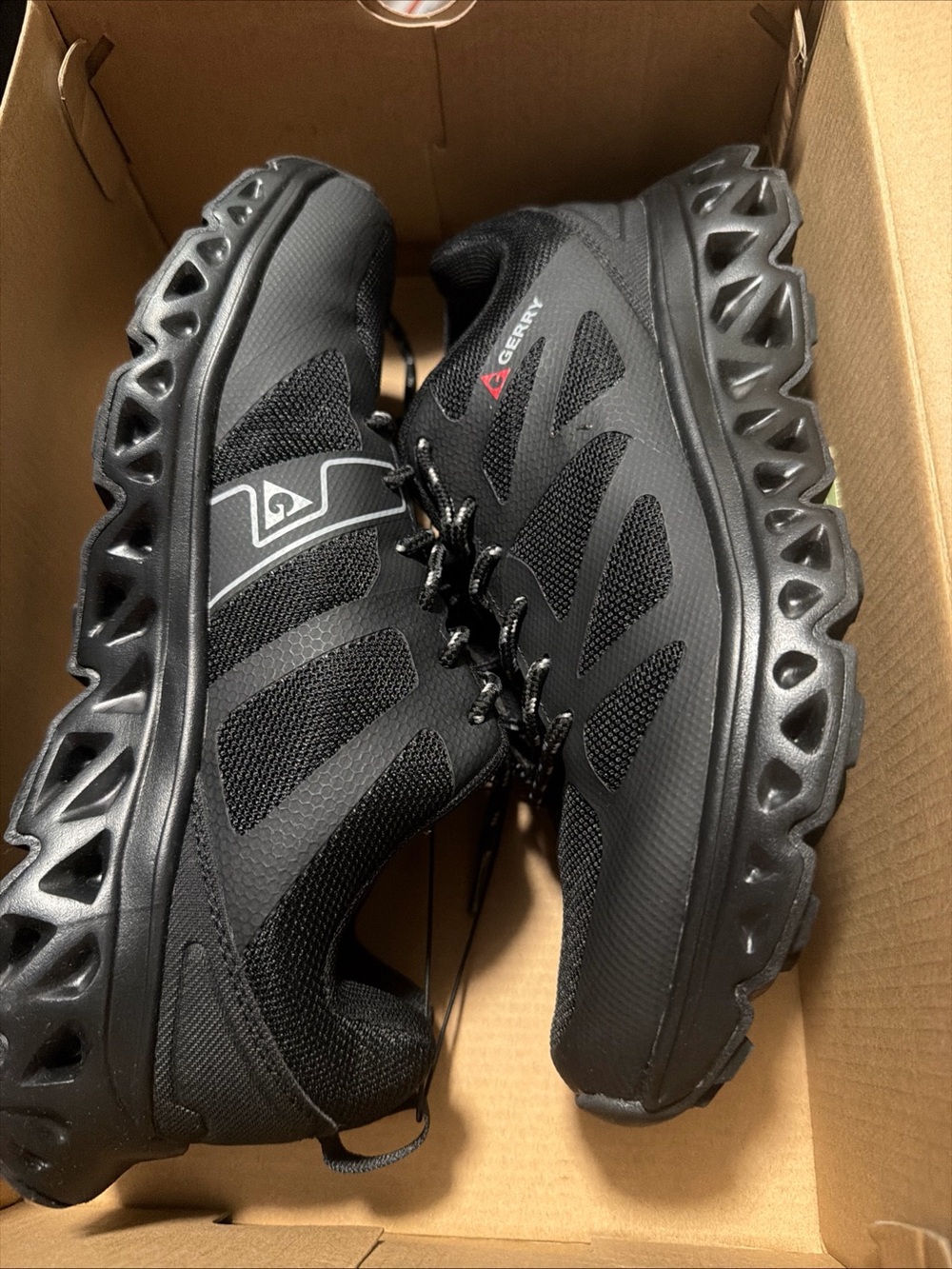 Gerry Men's SpeedTrail Lace-Up Light Weight Shoes, Black Size 8.5